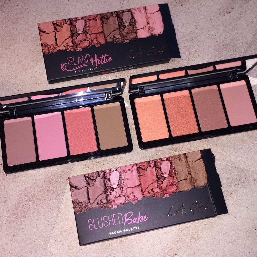2 LOT L.A. GIRL FANATIC BLUSH PALETTE BUNDLE